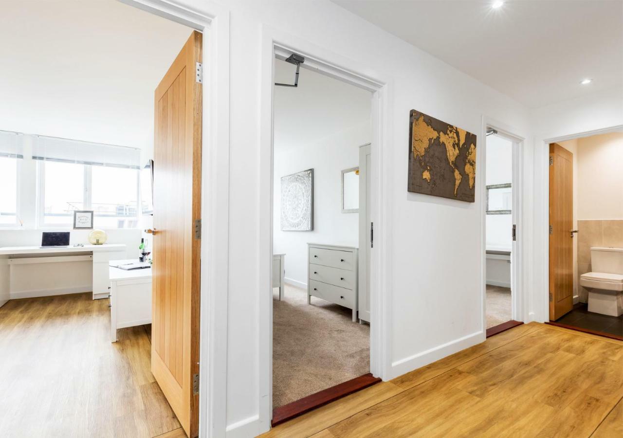 City Centre Apartment Портцмаус Экстерьер фото